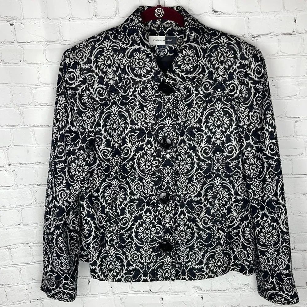 Jones Wear Studio Blazer Black and White Patterned Size Small